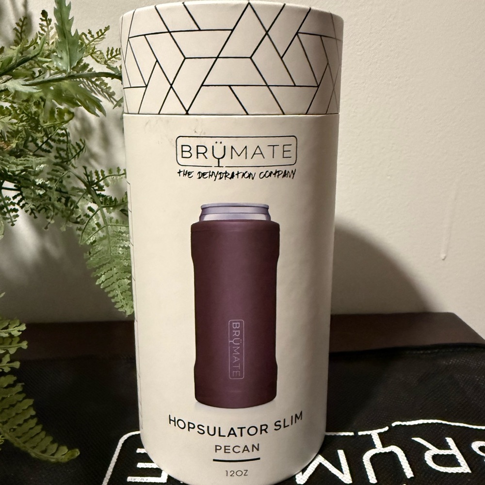 NIB BruMate Hopsulator Slim-Pecan